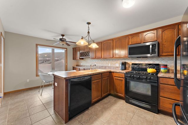 2549 N Lakeshore Drive, Crown Point, IN 46307