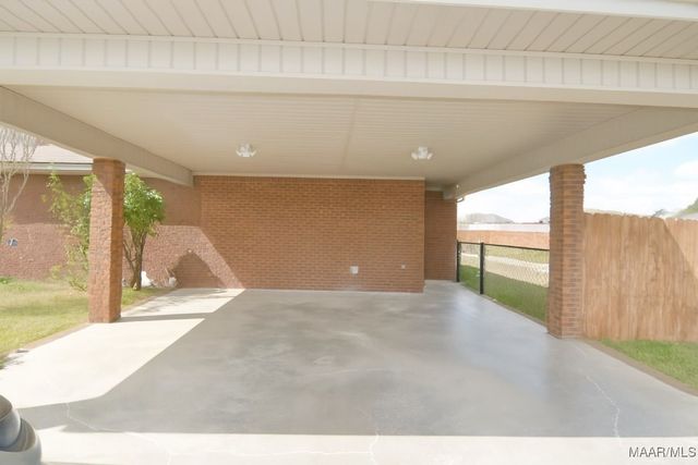 611 River Birch Drive, Prattville, AL 36067