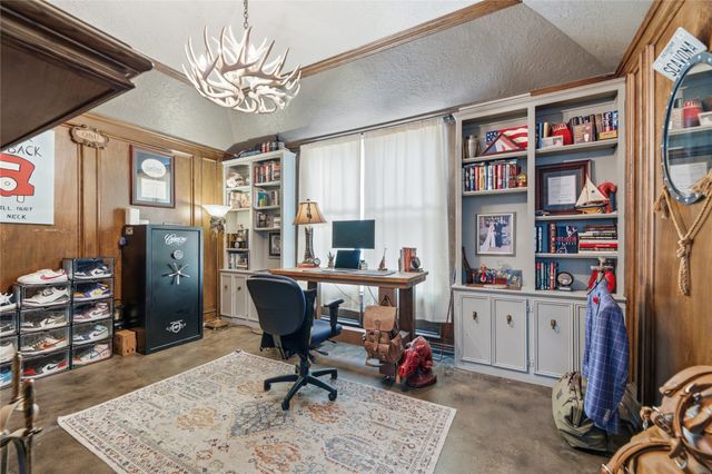 3908 E 98th Street, Tulsa, OK 74137