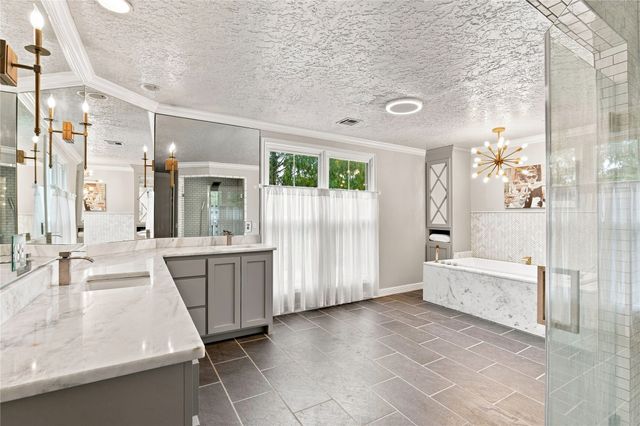 3908 E 98th Street, Tulsa, OK 74137