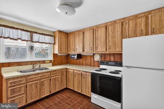 2016 N TROOPER RD, Norristown, PA 19403