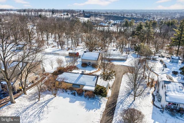 2016 N TROOPER RD, Norristown, PA 19403