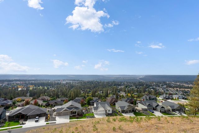 10571 N PAIUTE Dr, Spokane, WA 99208