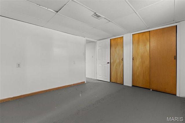 725 Pelican Lane, Florissant, MO 63031