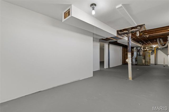 725 Pelican Lane, Florissant, MO 63031