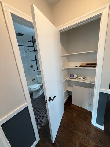 20 Dix 31, Boston, MA 02122