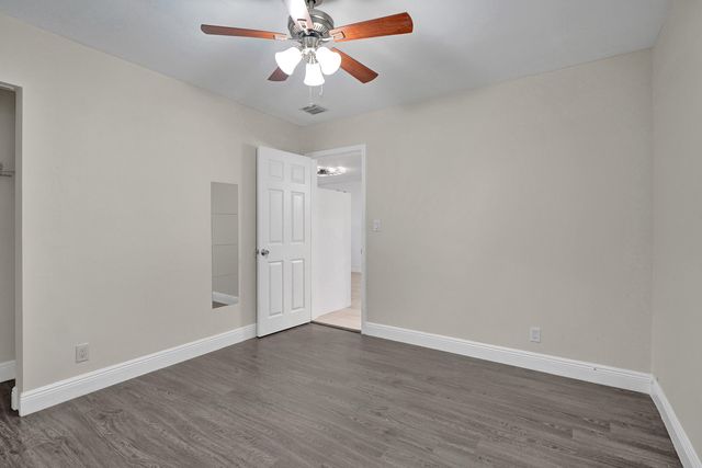 131 NE 51st Court, Oakland Park, FL 33334