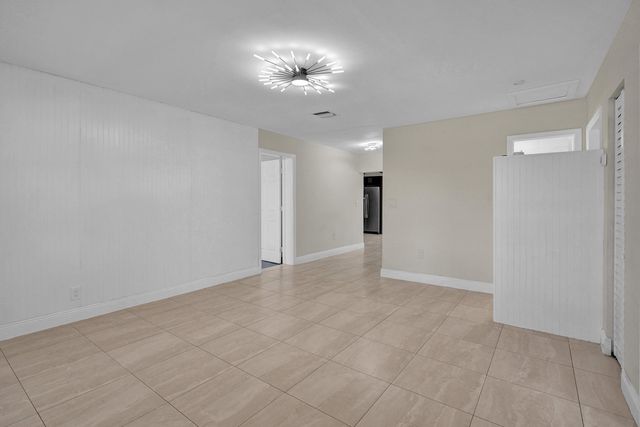 131 NE 51st Court, Oakland Park, FL 33334