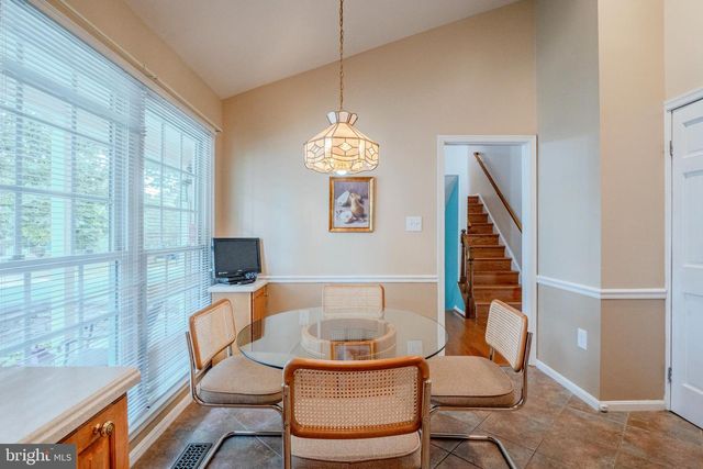 13385 POINT RIDER LN, Herndon, VA 20171