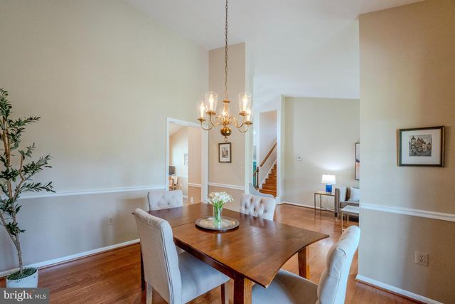 13385 POINT RIDER LN, Herndon, VA 20171