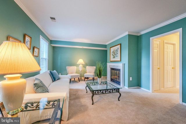 13385 POINT RIDER LN, Herndon, VA 20171