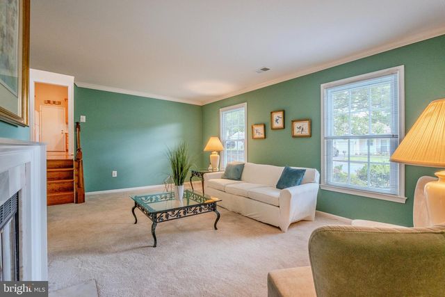 13385 POINT RIDER LN, Herndon, VA 20171