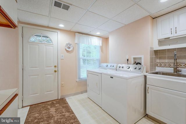 13385 POINT RIDER LN, Herndon, VA 20171