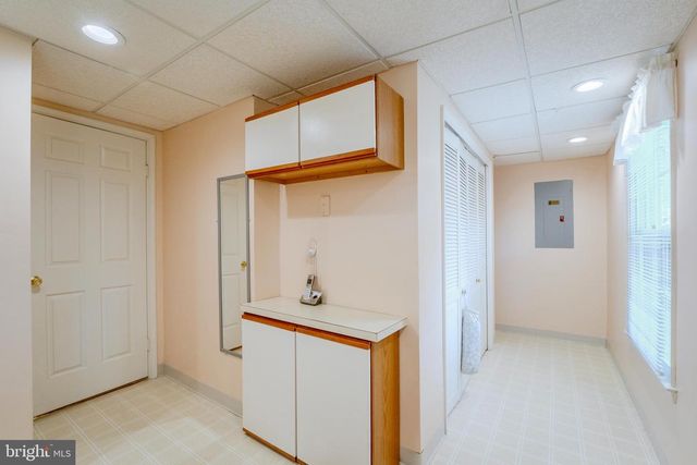 13385 POINT RIDER LN, Herndon, VA 20171