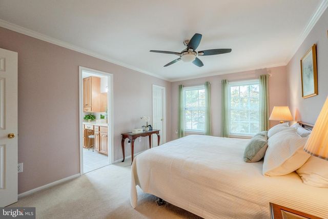 13385 POINT RIDER LN, Herndon, VA 20171