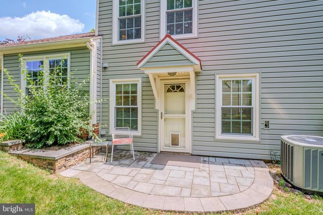 13385 POINT RIDER LN, Herndon, VA 20171