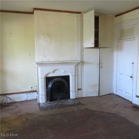 67 2nd Street NE, Carrollton, OH 44615