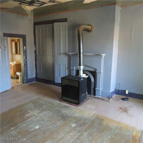 67 2nd Street NE, Carrollton, OH 44615