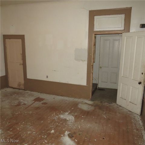 67 2nd Street NE, Carrollton, OH 44615