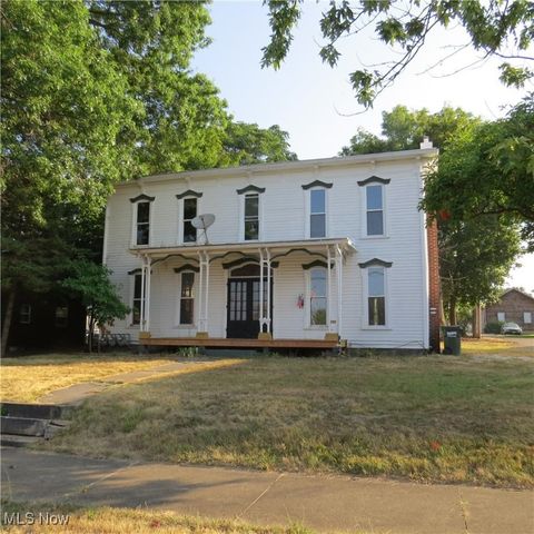 67 2nd Street NE, Carrollton, OH 44615