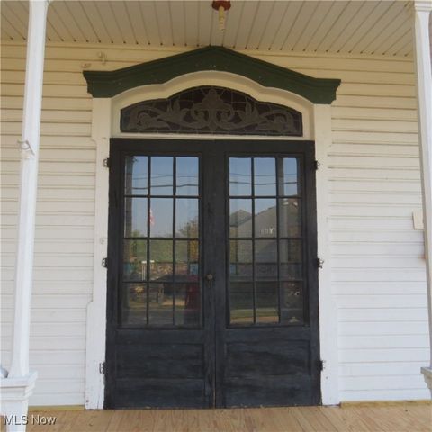 67 2nd Street NE, Carrollton, OH 44615