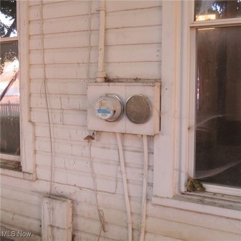 67 2nd Street NE, Carrollton, OH 44615