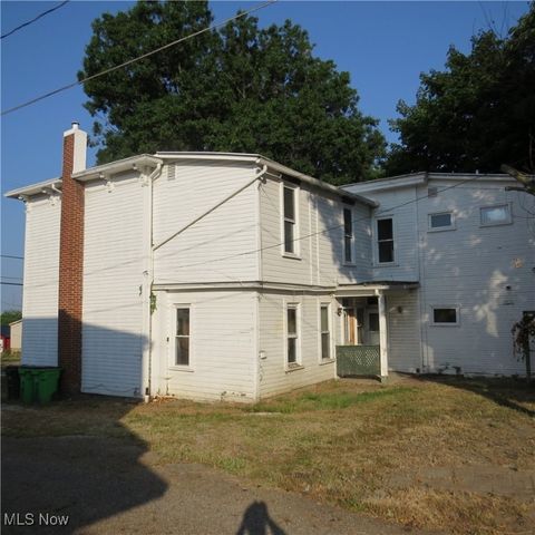 67 2nd Street NE, Carrollton, OH 44615