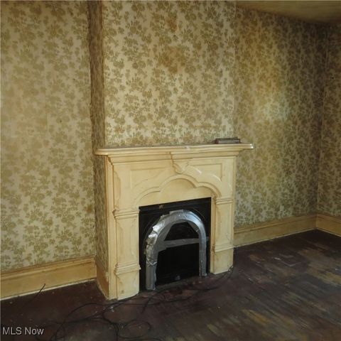 67 2nd Street NE, Carrollton, OH 44615