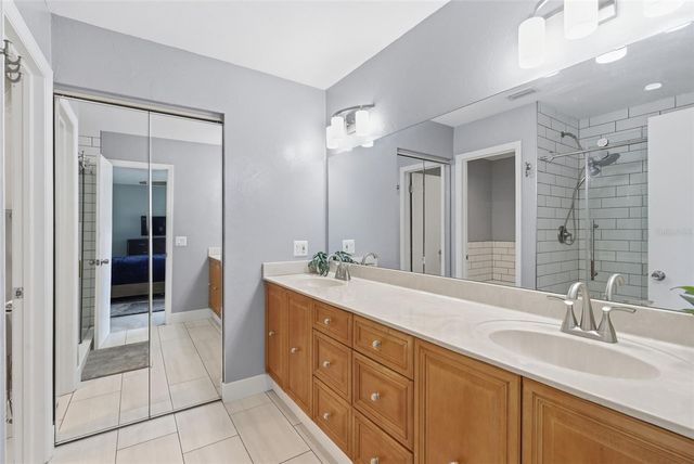13988 LAKE POINT DRIVE, Clearwater, FL 33762
