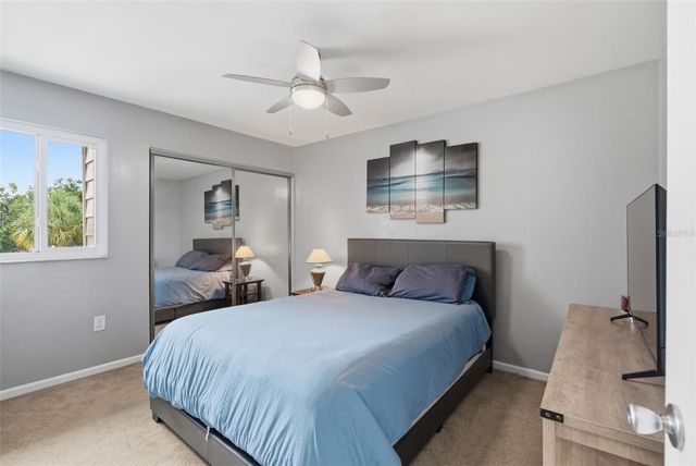 13988 LAKE POINT DRIVE, Clearwater, FL 33762