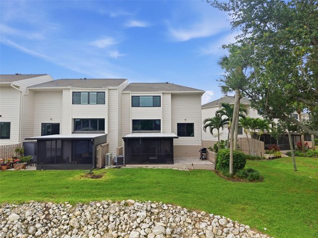 13988 LAKE POINT DRIVE, Clearwater, FL 33762