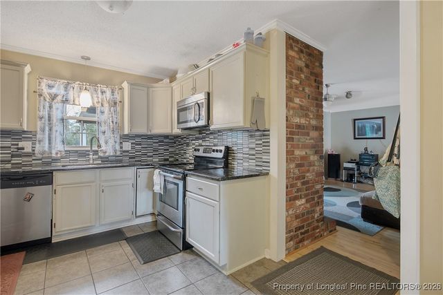 6432 Milford Road, Fayetteville, NC 28303