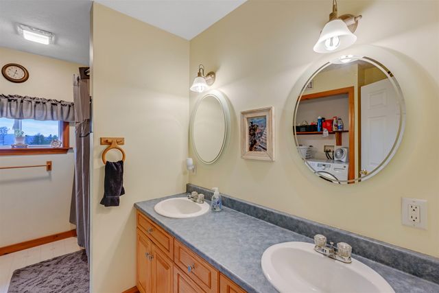 93 Carpenter Boulevard, Charleston, VT 05872