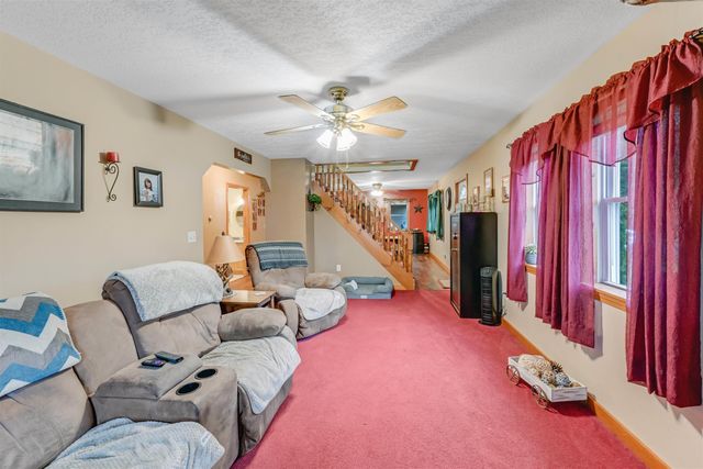 93 Carpenter Boulevard, Charleston, VT 05872
