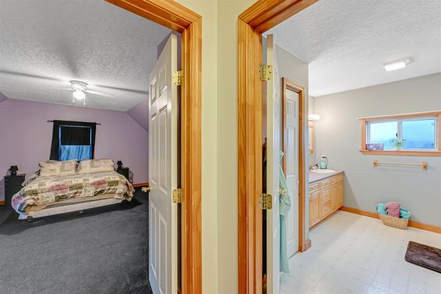 93 Carpenter Boulevard, Charleston, VT 05872