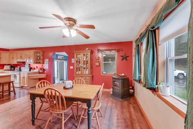93 Carpenter Boulevard, Charleston, VT 05872