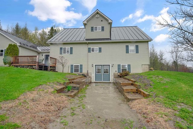 93 Carpenter Boulevard, Charleston, VT 05872