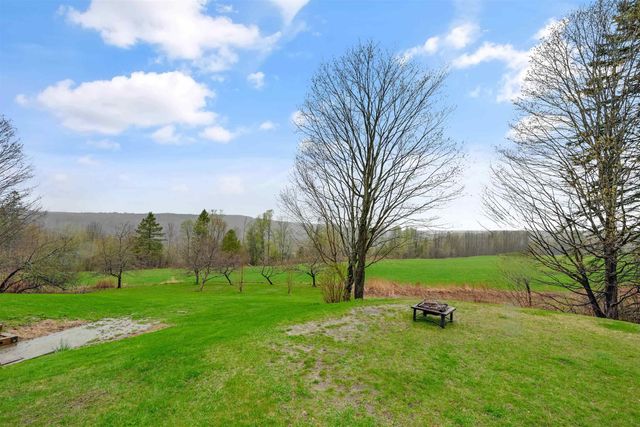 93 Carpenter Boulevard, Charleston, VT 05872