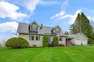93 Carpenter Boulevard, Charleston, VT 05872