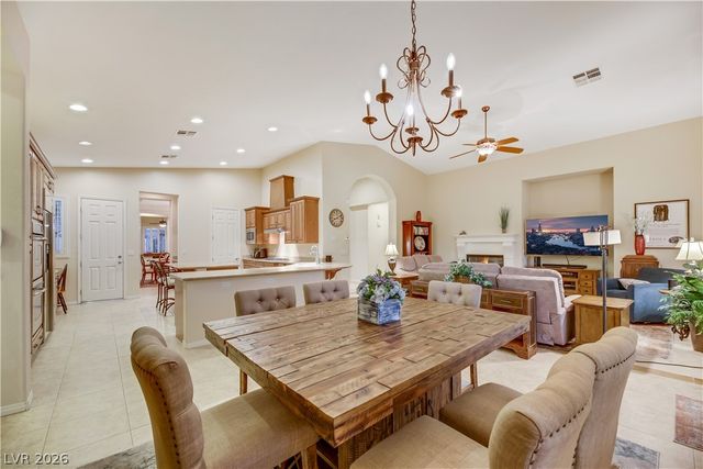 6425 Orto Botanico Court, Las Vegas, NV 89131