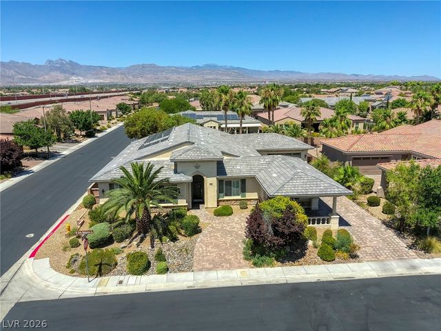 6425 Orto Botanico Court, Las Vegas, NV 89131
