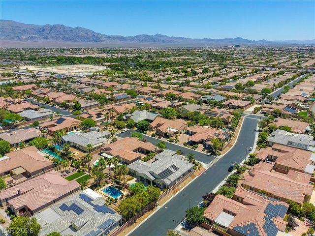 6425 Orto Botanico Court, Las Vegas, NV 89131