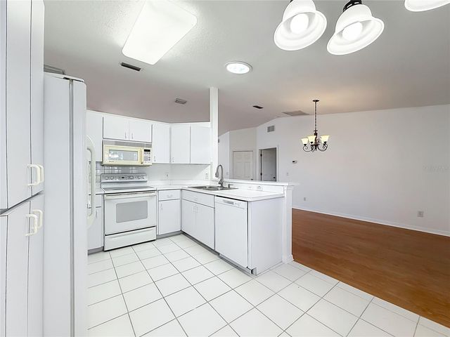 6175 SW 98TH LOOP, Ocala, FL 34476