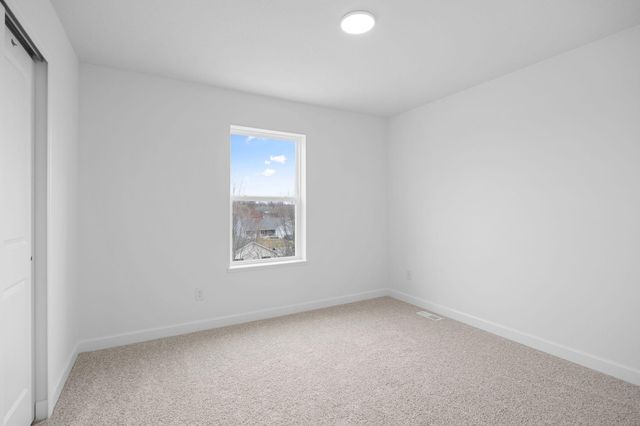 137 Ridgeview Lane, Elko New Market, MN 55020