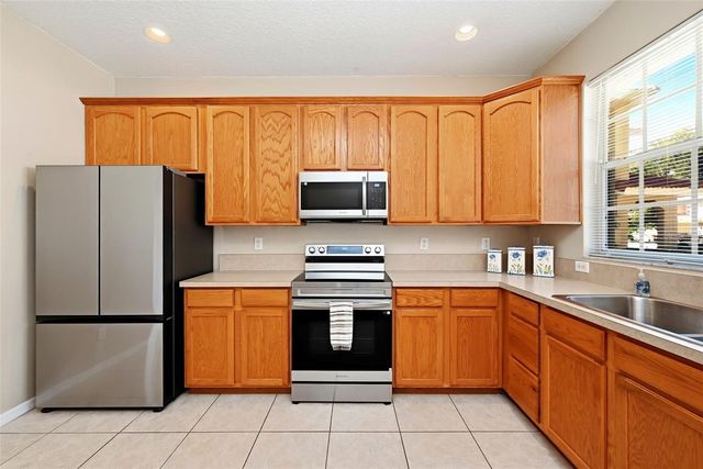 2280 WEKIVA VILLAGE LANE, Apopka, FL 32703