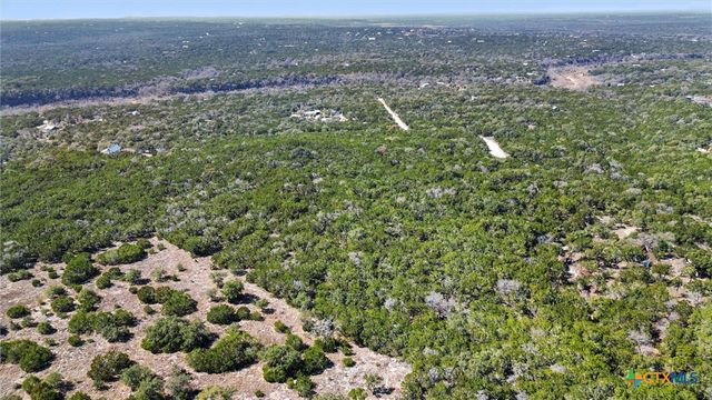 411 Circle Drive, Wimberley, TX 78676