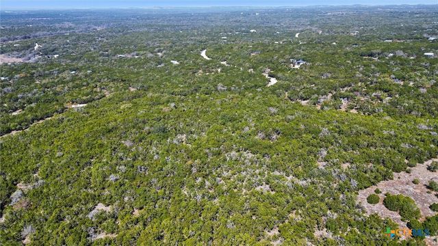 411 Circle Drive, Wimberley, TX 78676