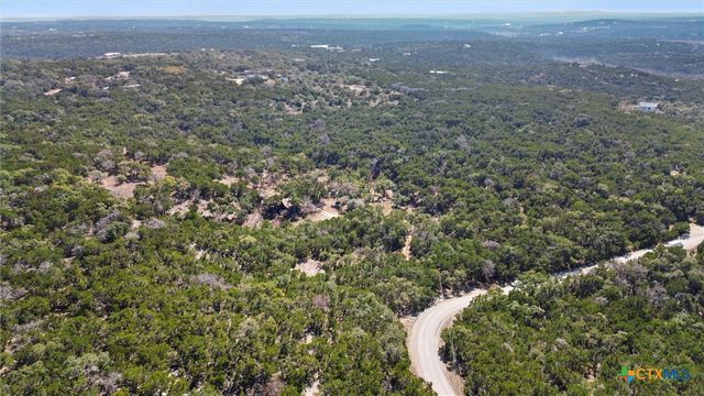 411 Circle Drive, Wimberley, TX 78676