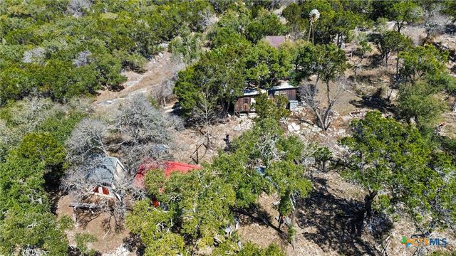 411 Circle Drive, Wimberley, TX 78676