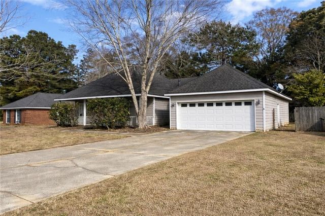 20495 Lowry Drive, Fairhope, AL 36532